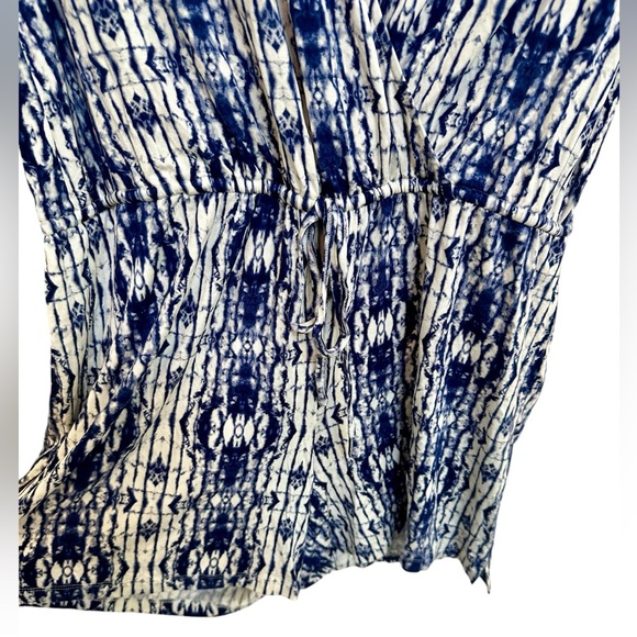NWT!! Soma Blue and White Cover Up Romper in size Women’s Large - Picture 3 of 5